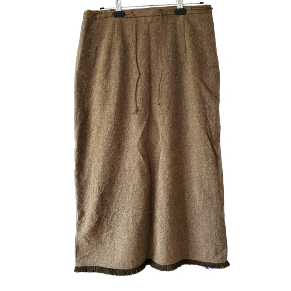 Brown high waisted lambswool midi skirt with fringe - Picture 1 of 12